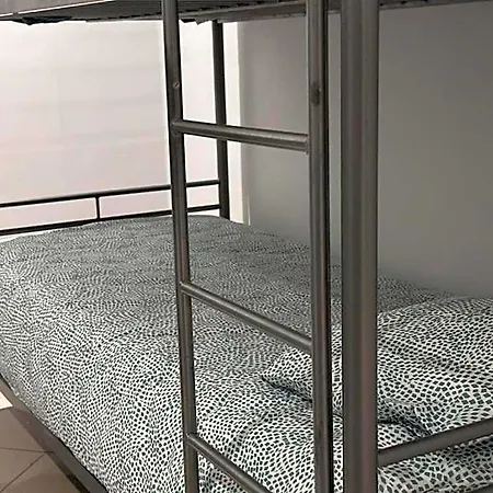 Golebia Hostel *