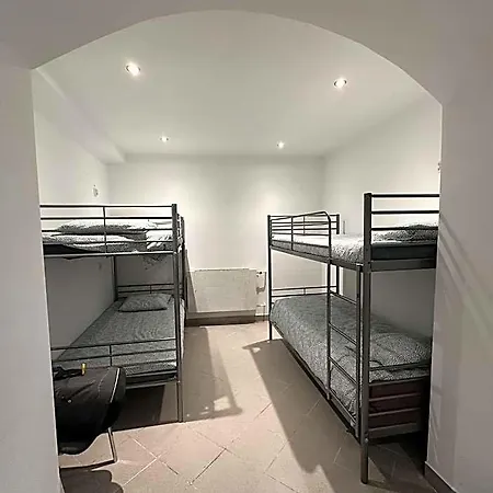 Hostel Golebia