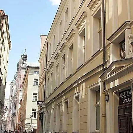 Golebia Hostel *